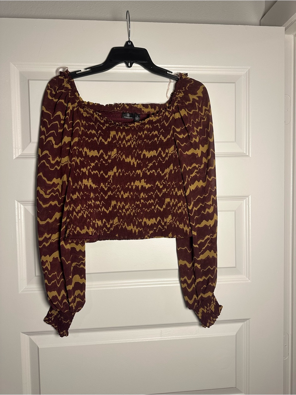 Versona Burgundy and Mustard Smocked Long-Sleeve Crop Top